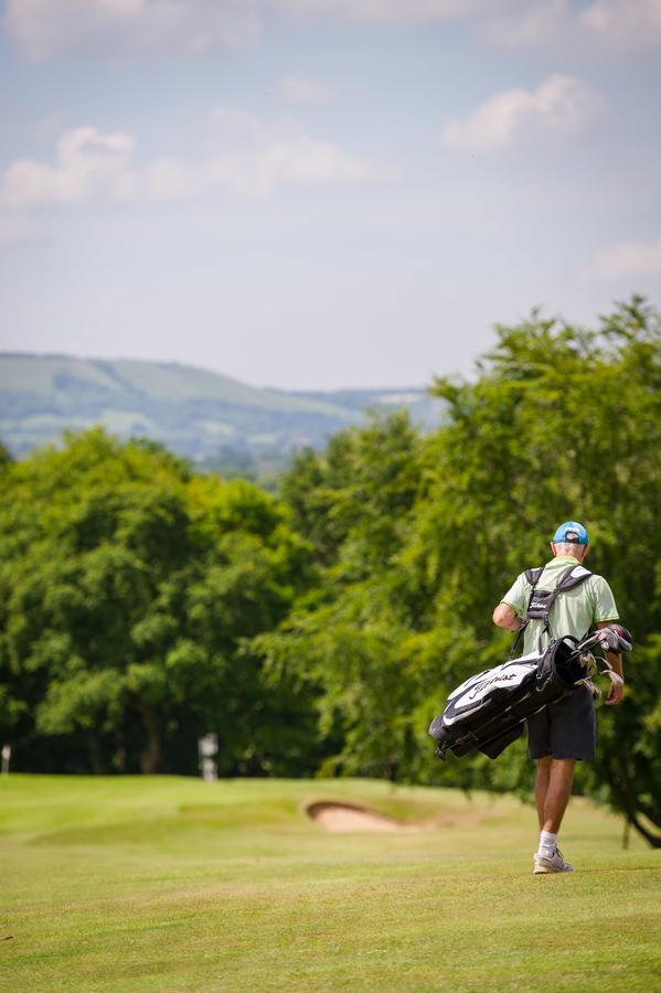 Cowdray Lodge Midhurst Bagian luar foto